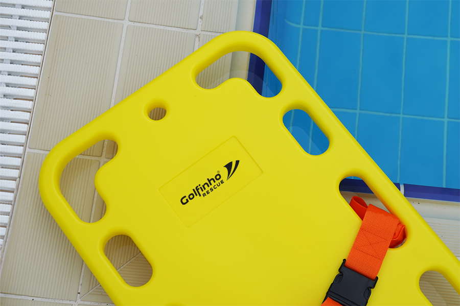 
Floatable Spine Board w/ belts