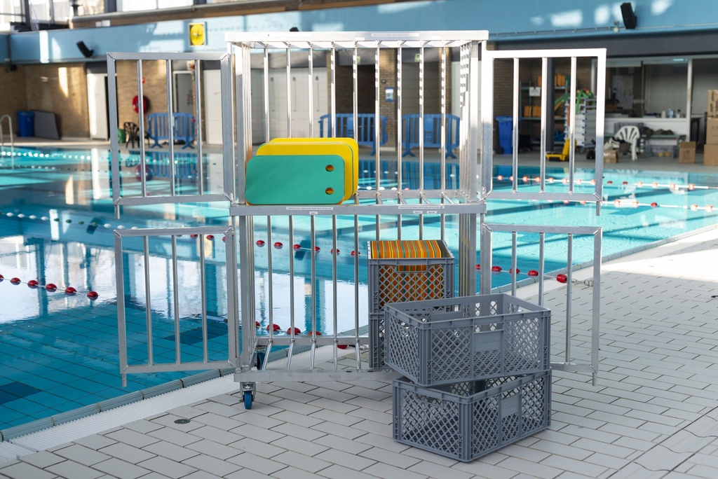 Alu. kar met wielen - 115x75x170cm