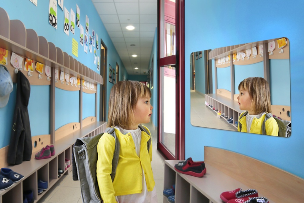 Unbreakable mirror for public rooms - 400x600x5mm